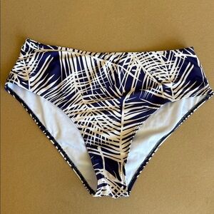 Navy blue and white palm print high waisted bikini bottom NWOT